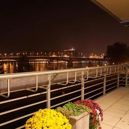 Dunapest Apartman * Budapeszt